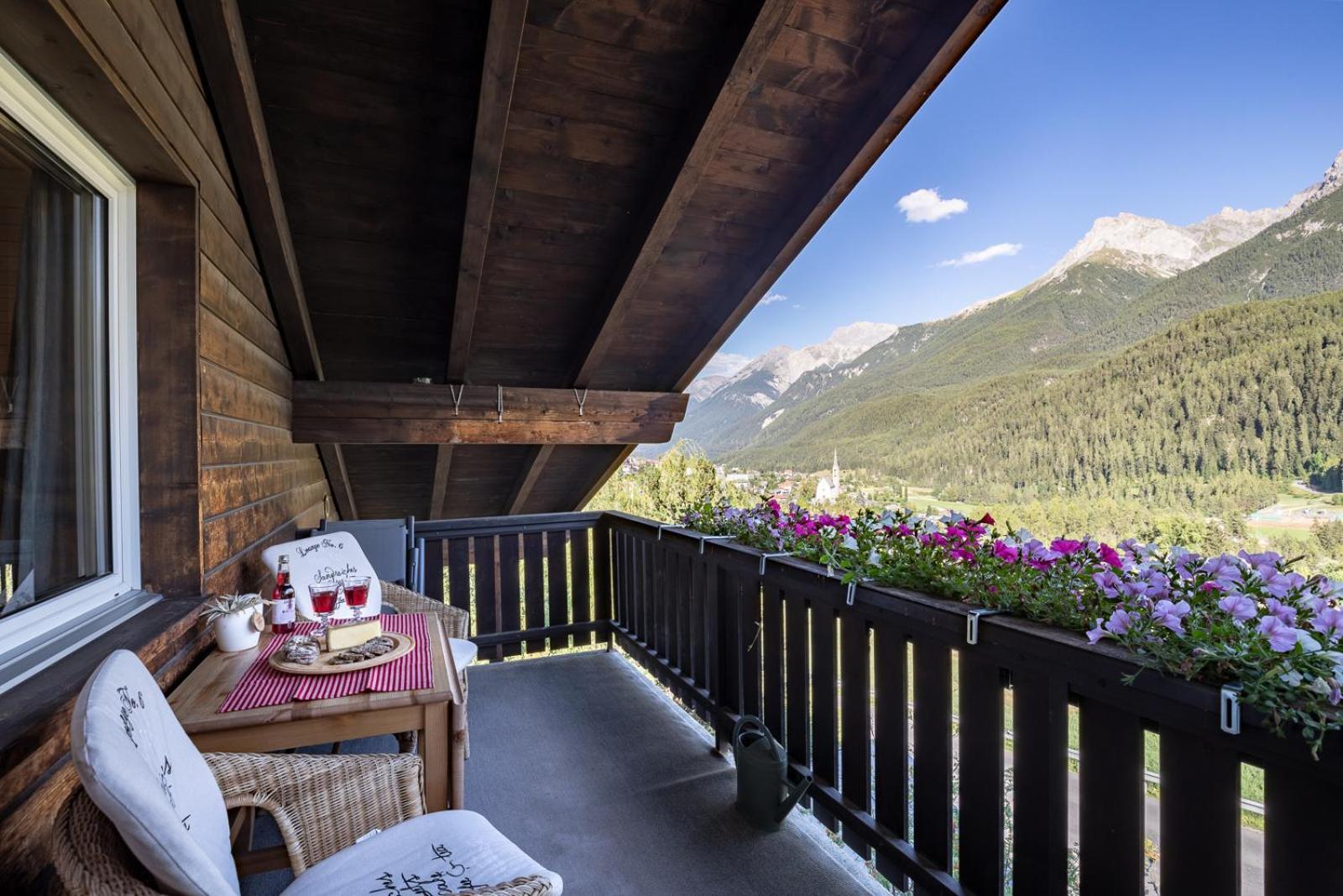 Chasa Gernet Buorcha Apartamento Scuol